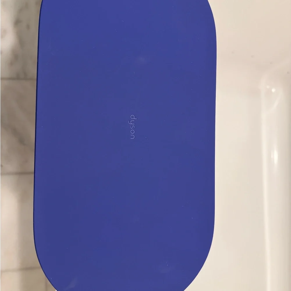 Dyson Hair Styling Kit in Blue and Black - Picture 6 of 11